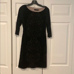 Mid-sleeve mini dress